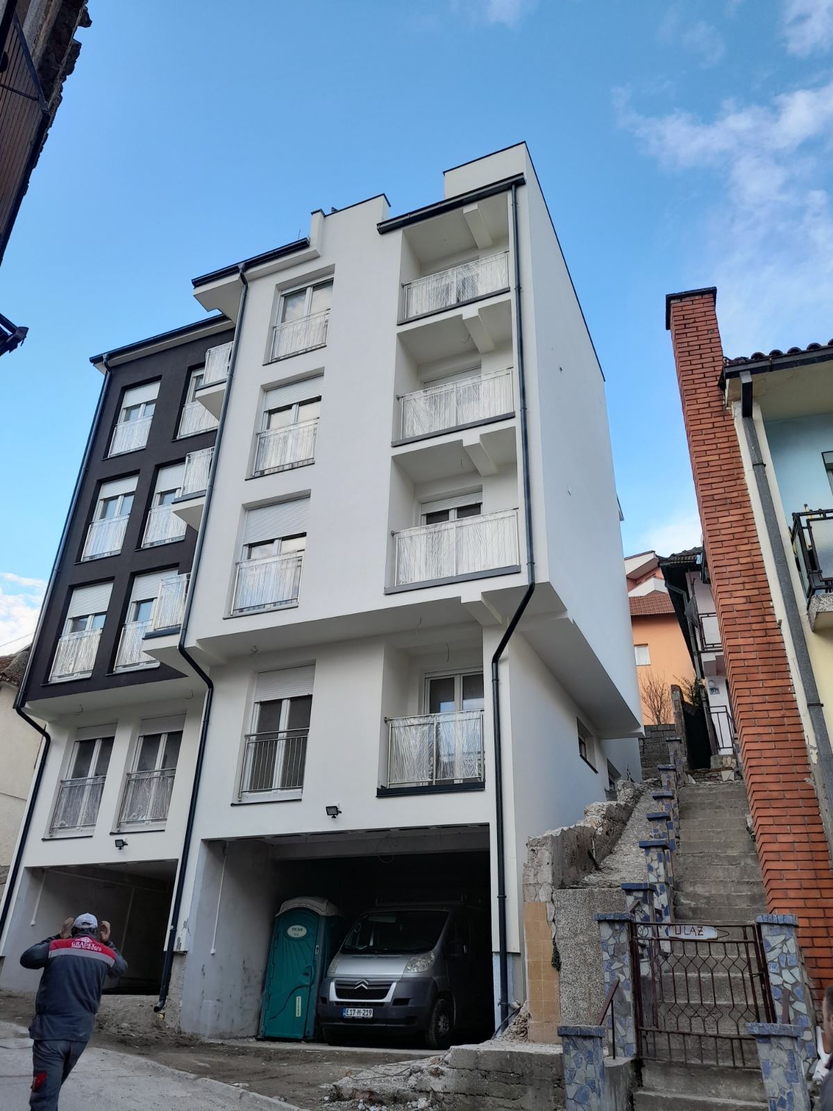 Stambeni objekat Zvornik Putevi a.d.